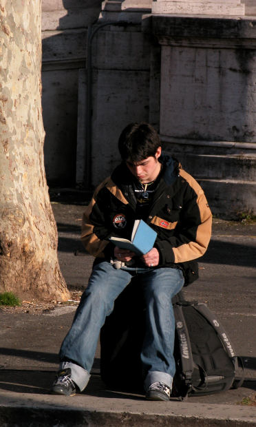 collegestudent.jpg